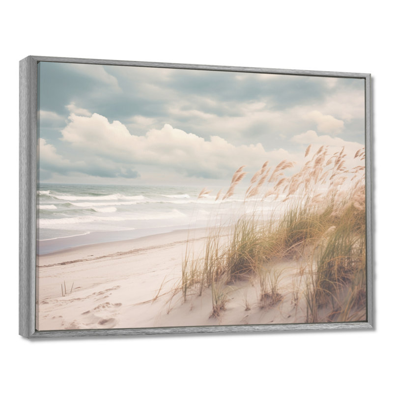 Aliegha Beach Grass Landscape IV - Coastal Beach, art mural, H 34 po x l 44 po, Encadrement argenté