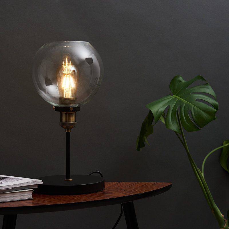 Hansen Metal Table Lamp, Yes