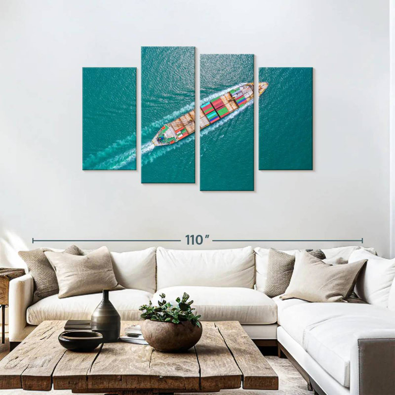 Bateau Mehar sur l'océan
