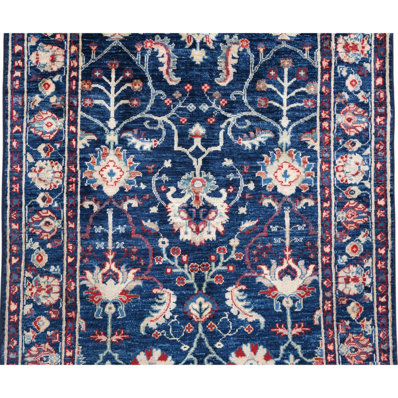 Tapis bleu marine de haute qualité noué à la main