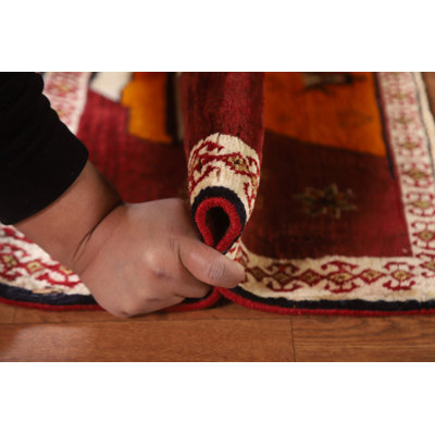 Pictorial Red Traditional Square Rug 2x2