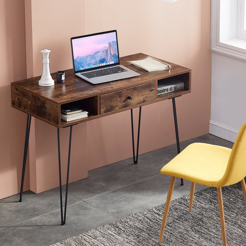 Bureau d'écriture pour ordinateur personnel, Brun