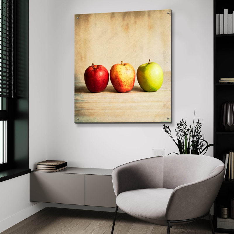 «Row Of Antique Fruit» par Tom Quartermaine, H 36 po x l 36 po x P 0,2 po