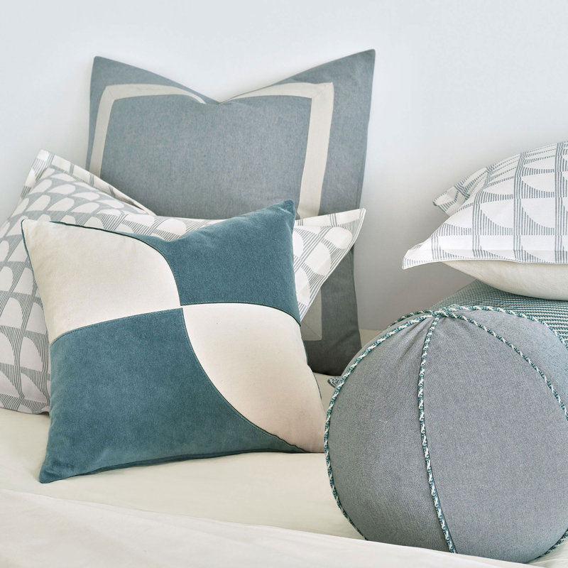 Simon Square Pillow Cover & Insert