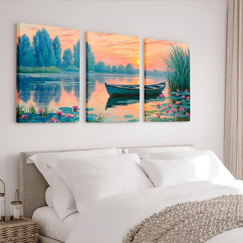 Ensemble de 3 tableaux sur toile représentant un coucher de soleil sur un lac avec bateau et nénuphars, H 24 po x l 48 po