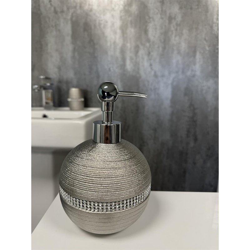 Sheneaka Bathroom Accessory Set