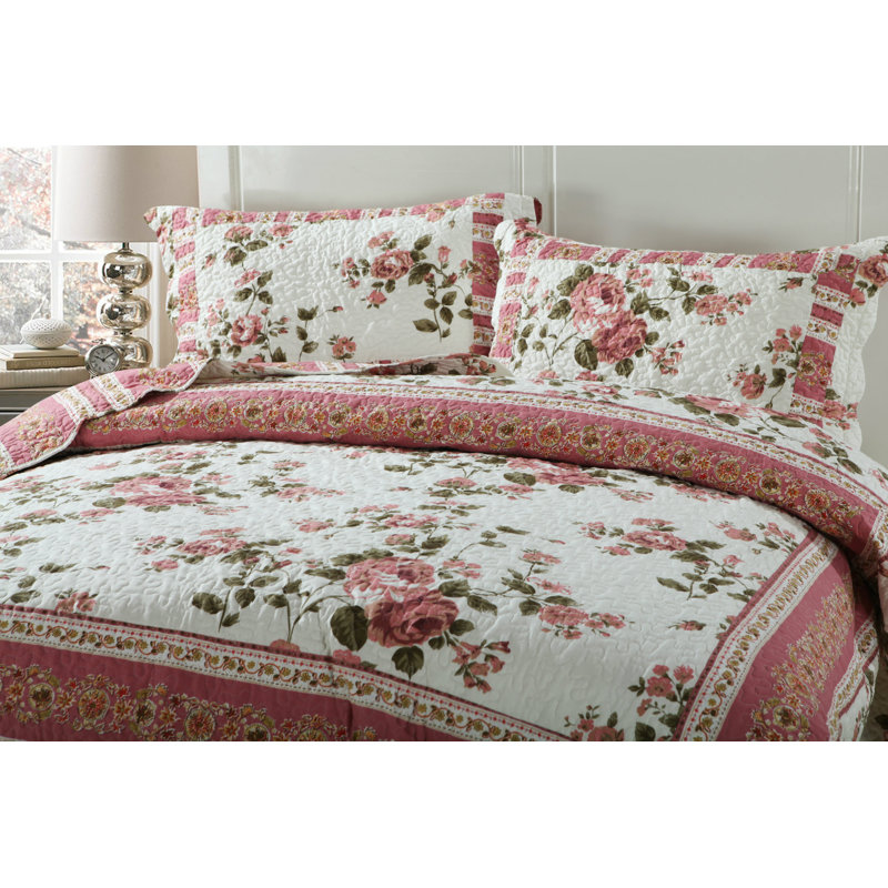 Polyester Floral Quilt, King Quilt + 2 King Shams