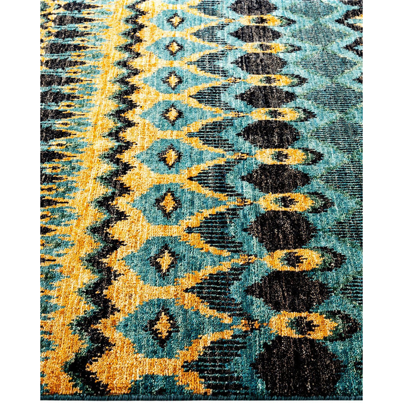 Tapis noir / bleu / jaune surteint 4 pi 6 po x 6 pi 5 po One-of-a-Kind