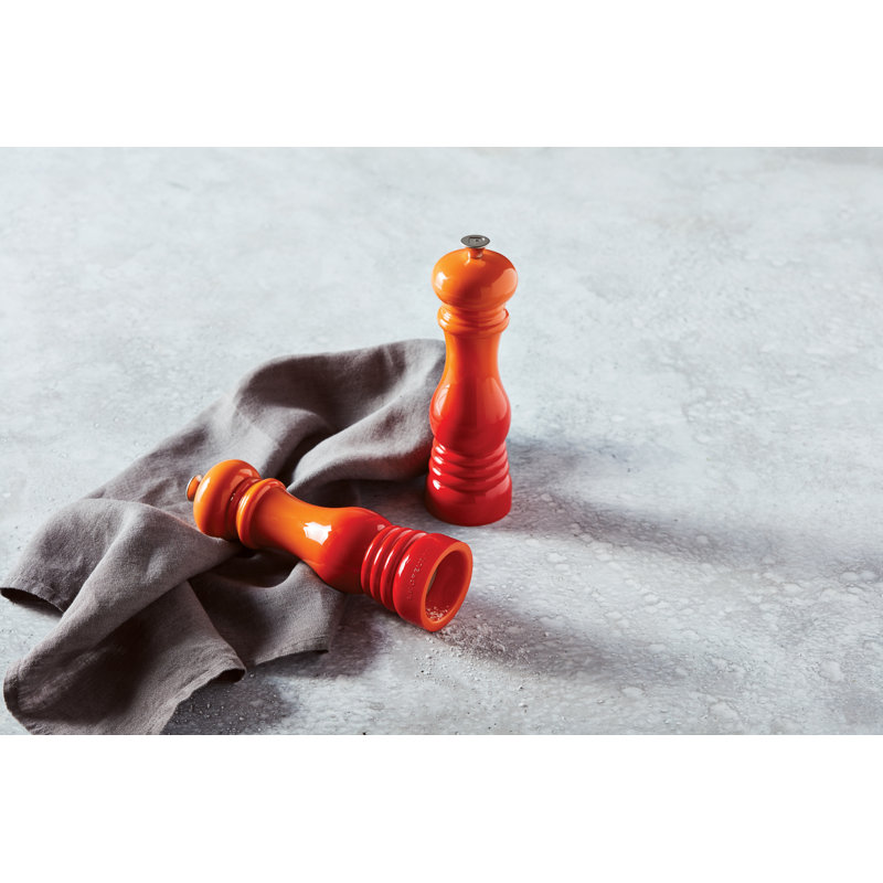 Le Creuset Set of 2 Salt and Pepper Mills, Flame, 8" H x 2.5" W x 2.5" D