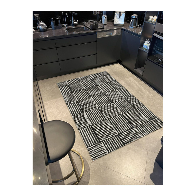 Tapis noir à motif géométrique à rayures, Sous-tapis carré 3 pi 3 po inclus