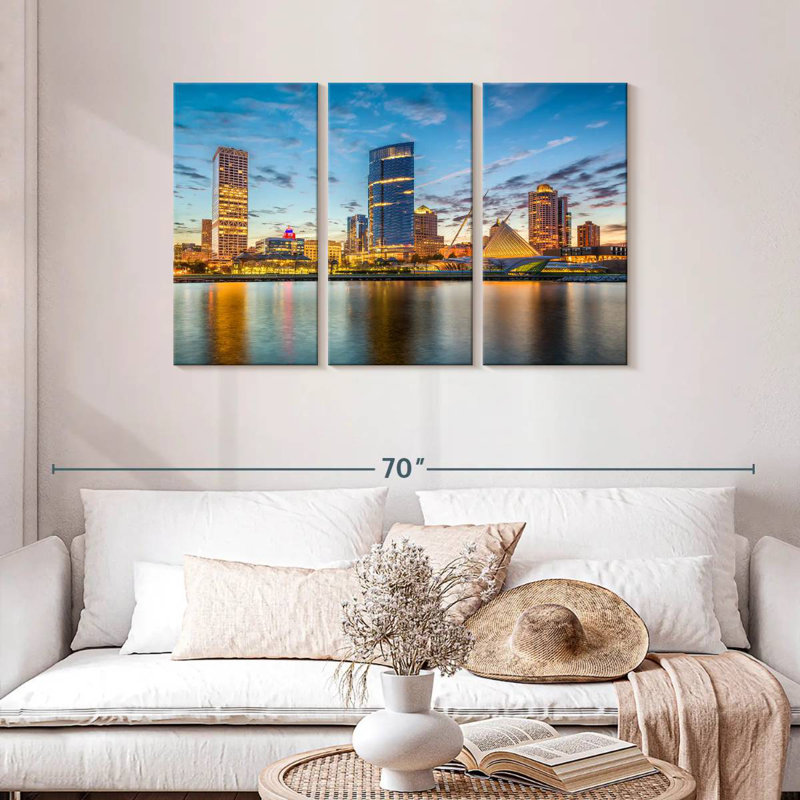 Senne Milwaukee Cityscape, 28" H x 45" W