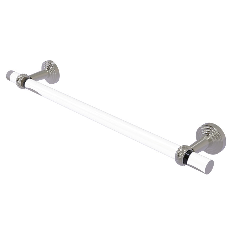 Barre à serviettes murale Pacific Beach, Nickel satiné, H 3,985 po x l 28 po x P 2,2 po