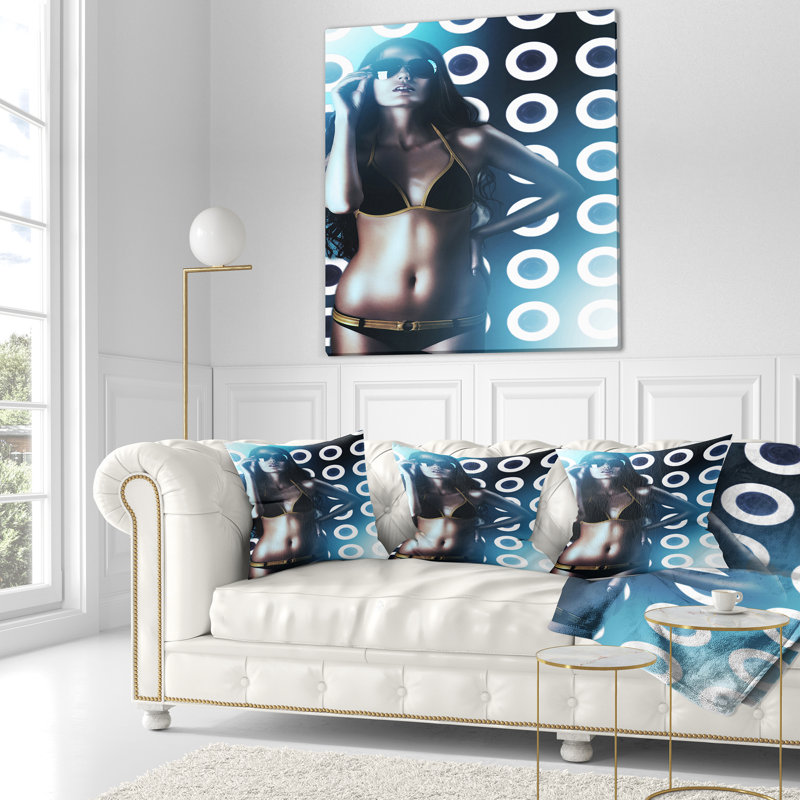 Coussin lombaire de femme chaude