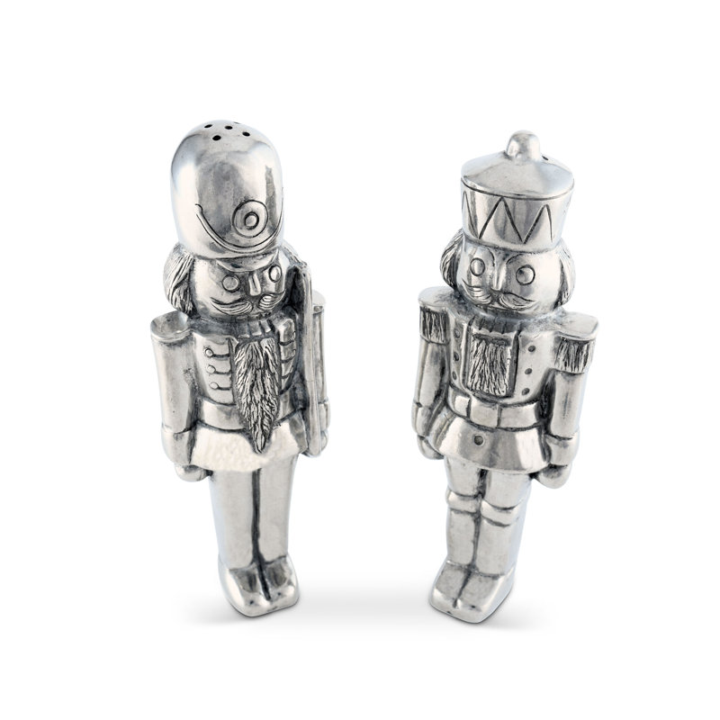 Salt And Pepper Shaker Set