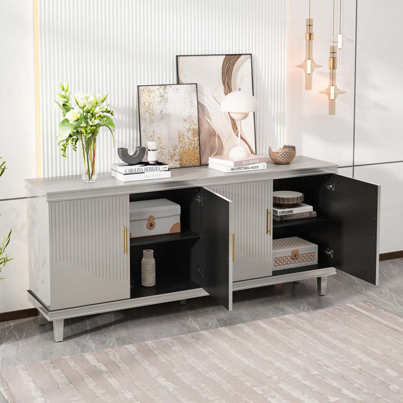 Grande armoire à 4 portes, Champagne, 32,38 po H x 70,07 po L x 15,75 po P