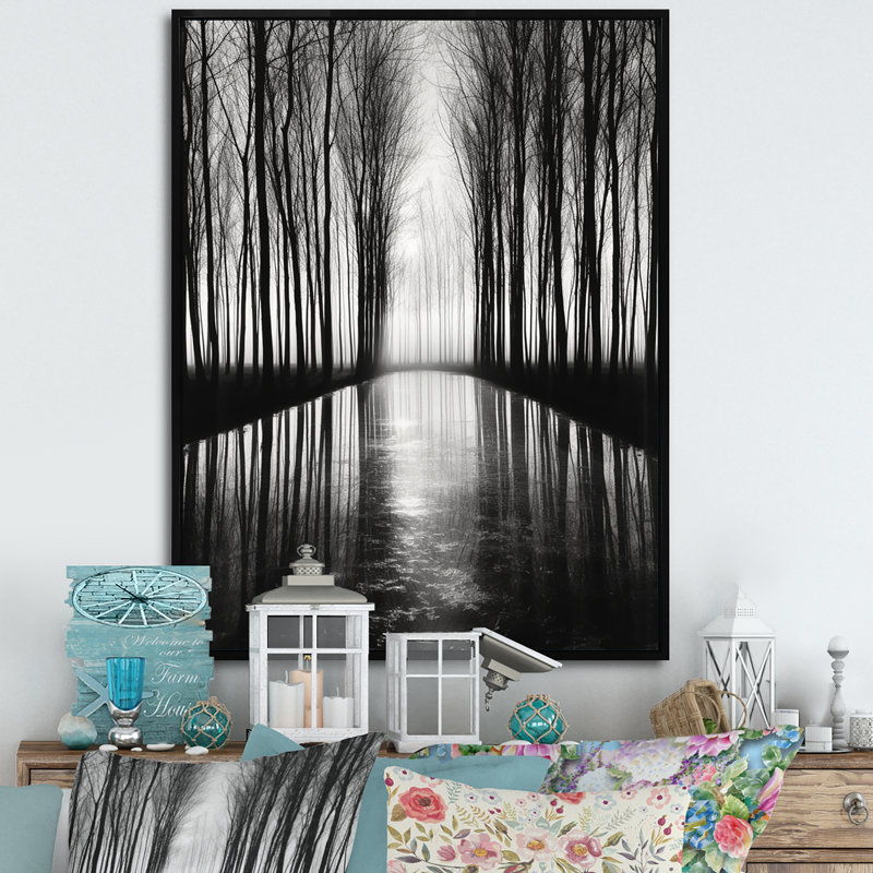 «Black and White Forest Silence», reproduction d'art sur toile, 20" H x 12" W, Cadre flottant noir