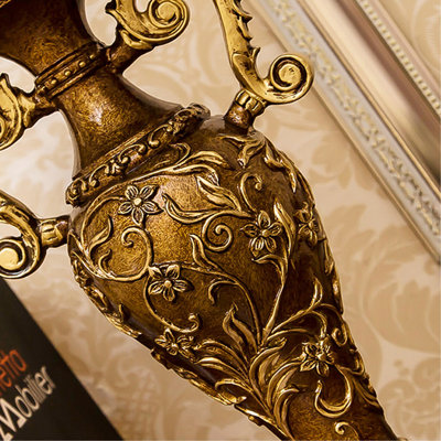 Lampe de table classique abat-jour tambour en tissu et base en laiton antique, table de chevet de table de chevet American Decor Classic pour salon de chambre à coucher