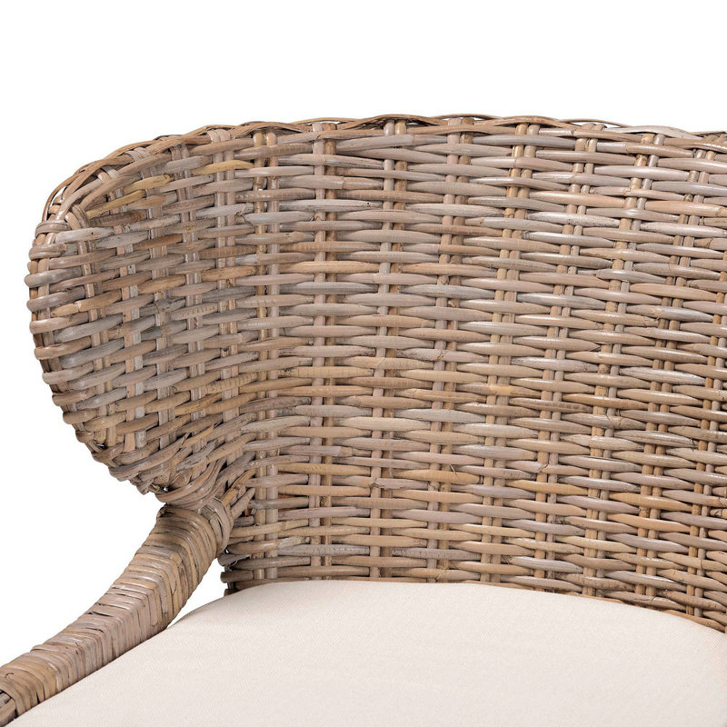 Chaise de salle à manger