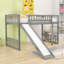 Lit mezzanine simple avec échelle et glissade-471905545