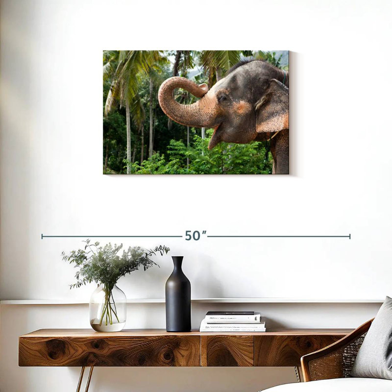 Brampt souriant éléphant d'Asie, H 20 po x l 30 po