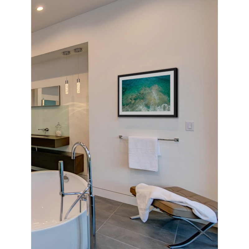 « clear water », impression encadrée, 24 po x 36 po