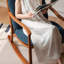 Chaise berçante relaxante en bois massif moderne-638147791