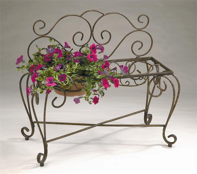 Luverne Metal Plant Stand