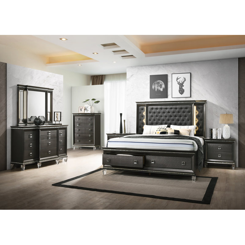 Norwich Upholstered Platform Storage Bed, Queen