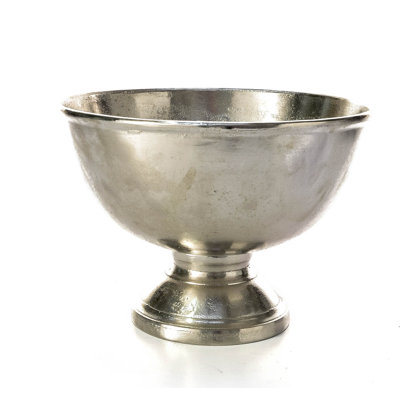 Hyder Handmade Metal Table Vase