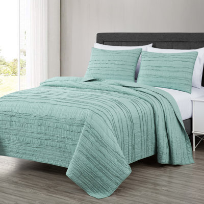 Pre-Washed Solid Cotton Soft-Finished Ruffled Quilt Set