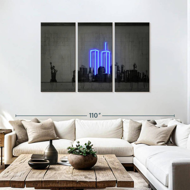 Rorry Glowing New York, 48" H x 74" W