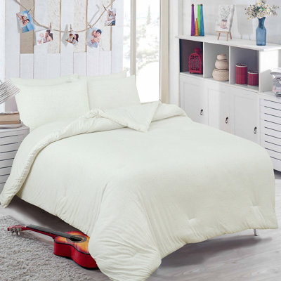Confetti9250 Cotton Blend Channel Comforter