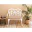 Banc blanc rembourré en métal et aluminium coulé avec rose floral, convient pour l'extérieur de patio, de pelouse et de jardin captivant