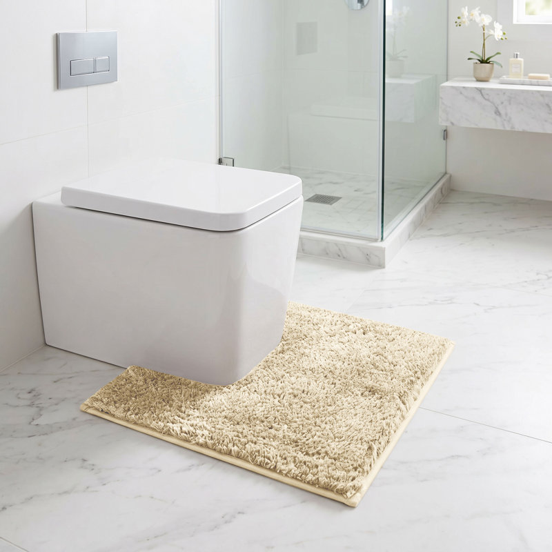 Tapis 100% polyester de la collection Better Trends Haven, tapis de toilette en forme de U, envers antidérapant TPR, 20 po x 20 po, doux, absorbant et à séchage rapide, sable