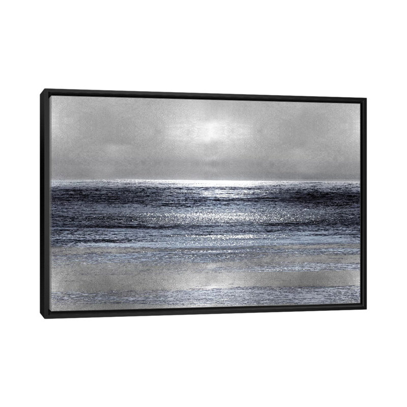 « silver seascapes iii » par michelle matthews-print, H 32 po x l 48 po x 1,5 po, Toile avec cadre noir
