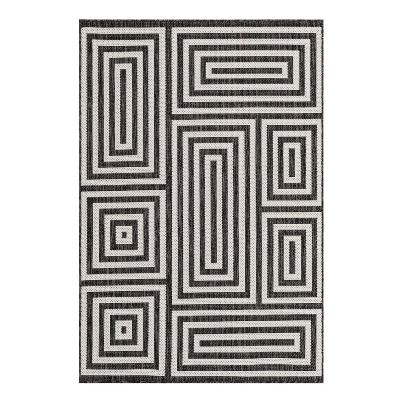Forte Hower Indoor/Outdoor Area Rug, Rectangle 4'1" x 6'1"