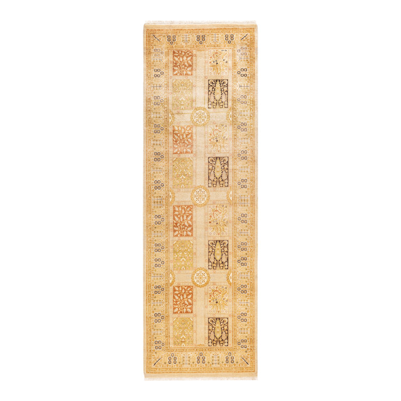 Tapis unique ivoire / jaune / brun noué à la main 3 pi x 9 pi 2 po Mogul