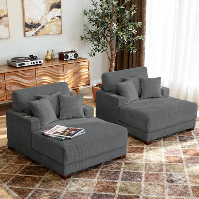 Canapé-lit rembourré en fausse fourrure avec porte-gobelet et coussins décoratifs