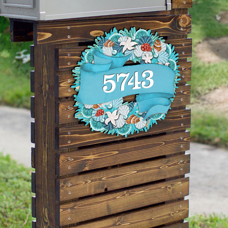 Round Wall Plaque