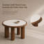 Table basse ronde en pierre frittée de 19,69 pouces avec bordure en bois massif et pieds de colonne en panneau de fibres à densité moyenne. Style moderne et minimaliste, adapté aux salons et aux appartements.