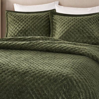 Soft and comfortable Coverlet Mini Set