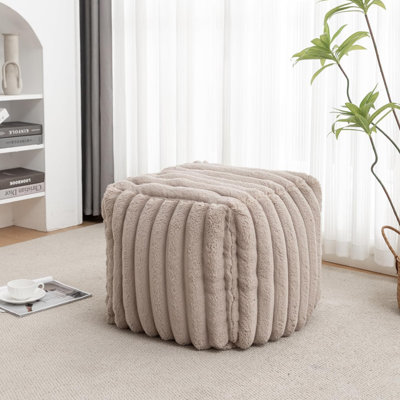 Pouf carré en fausse fourrure 18,5 po, repose-pieds moelleux pour chambre à coucher, beige