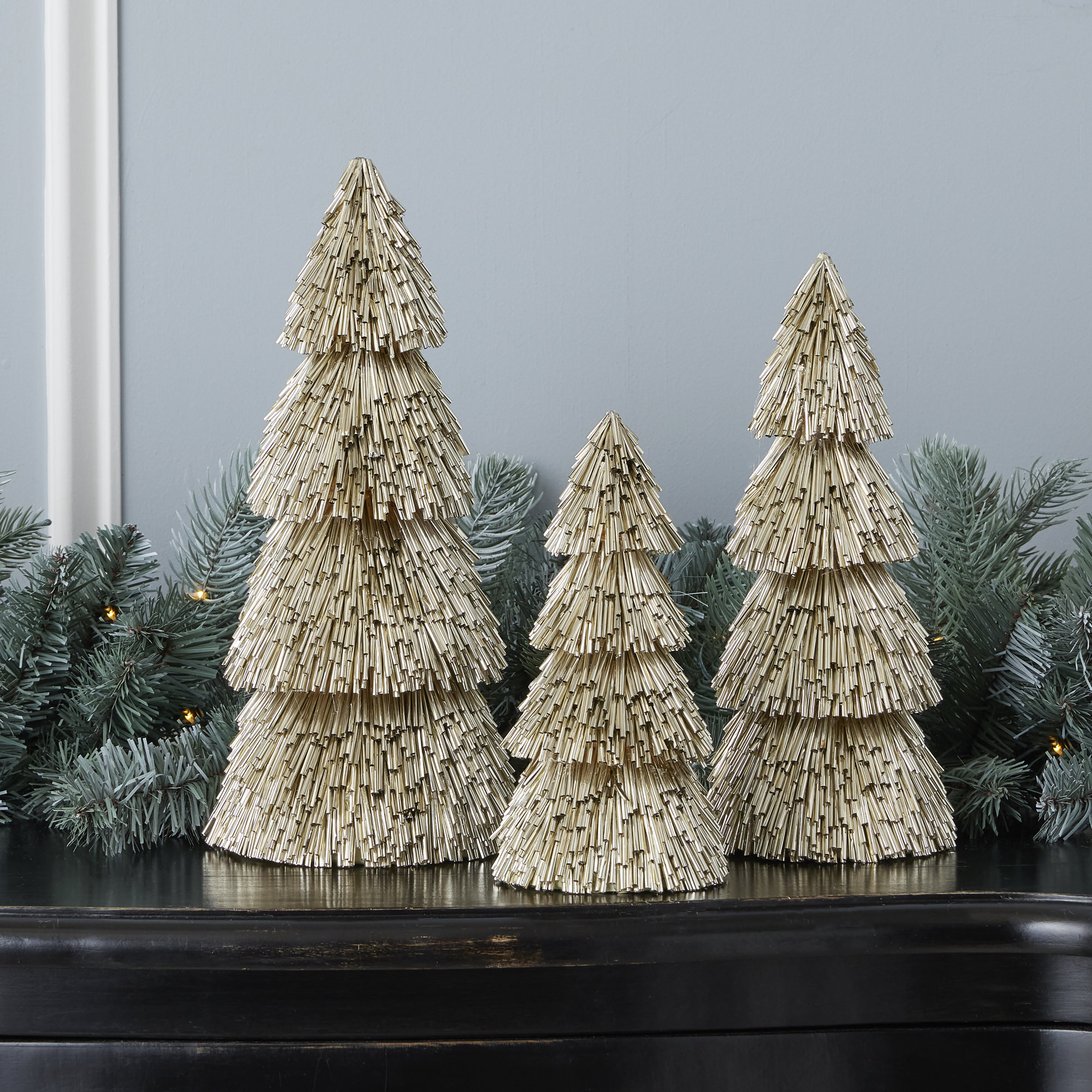 Pipa Tree, 10" H x 10" W x 10" D