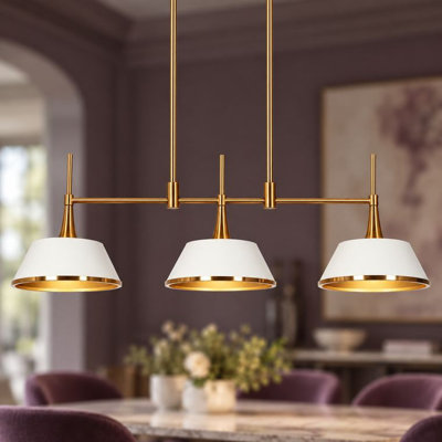 Suspension Nolia à 3 lumières, 87,6 cm (34,5 po) de largeur, à intensité variable, de forme conique linéaire.