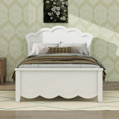 Wood Platform Bed With Flower-Shaped Headboard