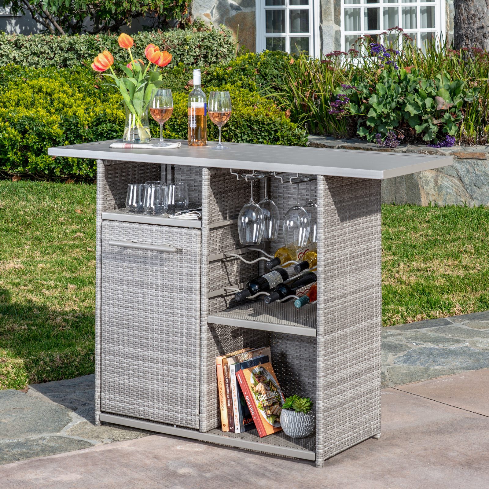 Alzada Bar Counter