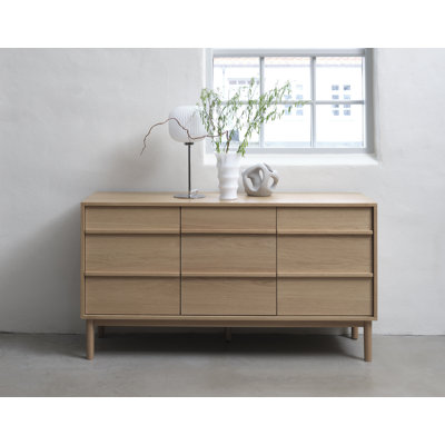 Winslow 140.2cm Sideboard