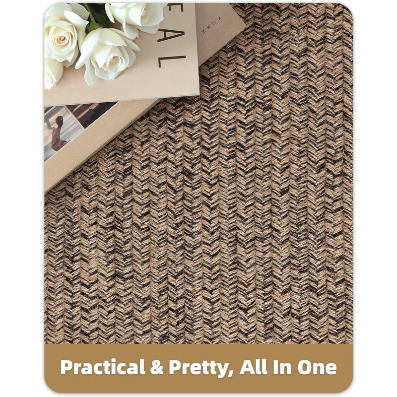 Tapis en fibres naturelles brun tissé à la main avec motif à chevrons Alcanza Ute pour l'intérieur et l'extérieur