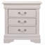 Charmante table de chevet traditionnelle blanche-366466871
