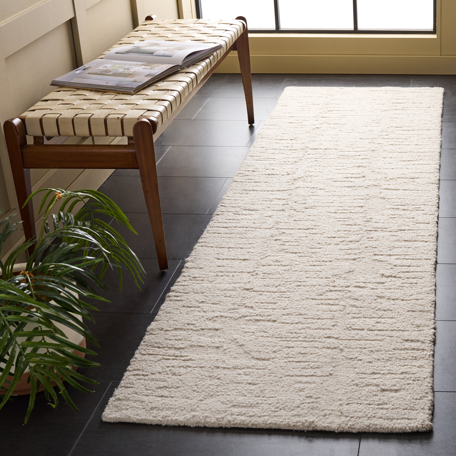 Casablanca Hand-Tufted Wool Rug, Runner 2'3" x 8'